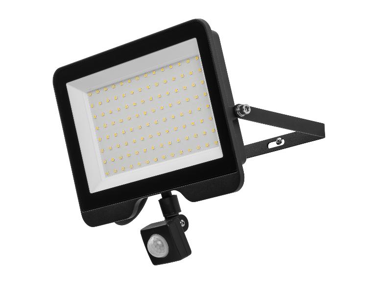 Projecteur LED noir avec détecteur de mouvement, vu sous un angle.