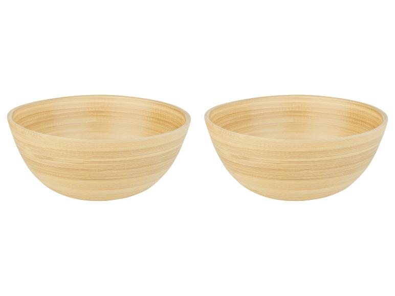 Deux bols en bambou naturel.