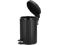 Poubelle à pédale noire avec surface nervurée et couvercle ouvert