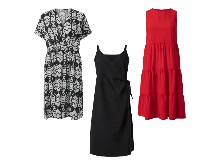 Trois robes d'été : imprimé noir et blanc, noir et rouge.