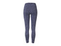 Leggings bleu foncé avec un motif abstrait de lignes noires.