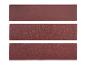 Trois feuilles de papier de verre rectangulaires brun-rouge sur fond blanc.