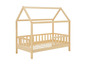 Un lit en bois pour enfant avec un toit.