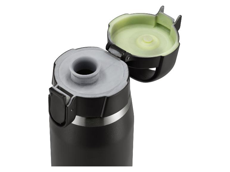 Bouteille isotherme noire avec couvercle vert ouvert