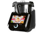 Un robot cuiseur multifonction Monsieur Cuisine Connect smart avec écran tactile.