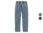 Un pantalon en jean avec cordon de serrage.