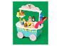 Chariot de glaces en bois avec diverses glaces et accessoires.