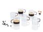 Six tasses à café en verre avec espresso, grains de café et morceaux de sucre.