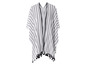 Une robe de plage à rayures blanches et noires avec des franges.