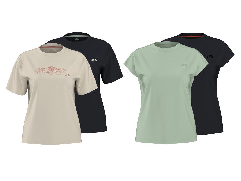 Deux paires de t-shirts à manches courtes, un beige avec un motif de montagne, l'autre vert clair.