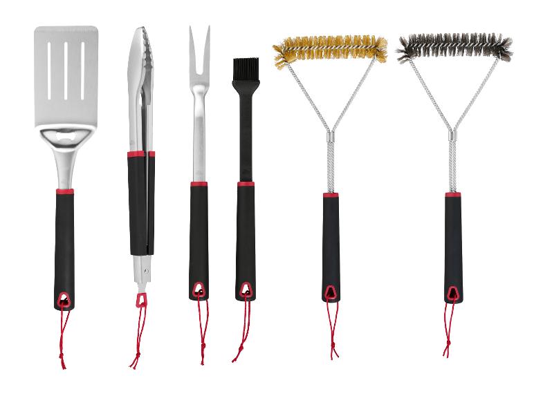 Ensemble d'outils de barbecue Grill Meister avec spatule, pinces, fourchette, pinceau et deux brosses de nettoyage.