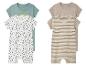 Deux ensembles bébé : un avec motifs étoiles et lunes, l'autre à rayures.