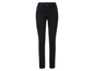 Jeans skinny noirs pour femmes.