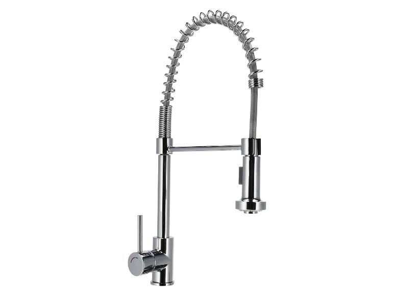 Robinet de cuisine chromé avec bec à ressort et douchette extractible.