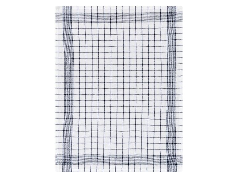 Un torchon blanc à carreaux noirs.