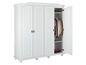 Armoire blanche avec portes ouvertes, cintres et étagères.