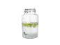 Distributeur de boissons en verre avec robinet, tranches de citron vert et glaçons, inscription 'Ice Cold'