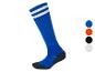 Chaussettes de football bleues à rayures blanches.
