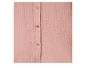 Chemise boutonnée rose en tissu mousseline.