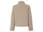 Veste beige à manches longues.