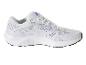 Basket blanche de sport, style moderne.