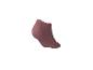Une chaussette courte rose foncé avec la taille 39-42 sur le dessous.