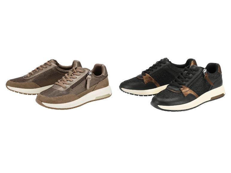 Deux paires de baskets pour femmes : une marron, une noire, toutes deux avec des fermetures éclair latérales.