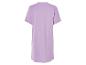 Robe t-shirt violette à manches courtes.