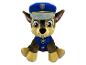 Peluche de chiot de la Pat' Patrouille, habillé en uniforme de police.