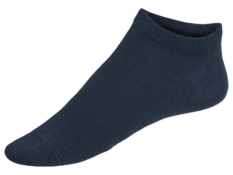 Chaussette courte bleu marine.