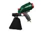 Un pistolet pulvérisateur Parkside vert avec un sac à poussière.