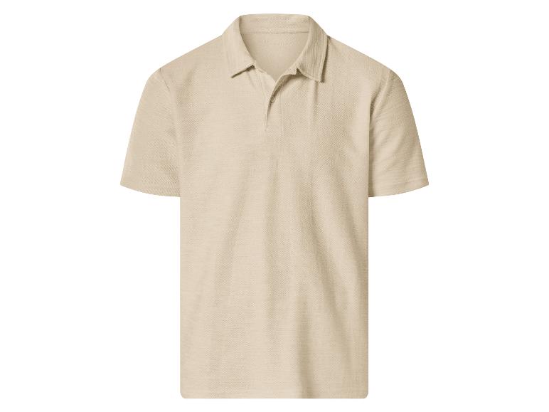 Polo beige à manches courtes pour homme.