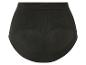 Culotte noire gainante, effet seconde peau.