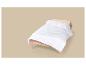 Couette LIVARNO® lavable à chaud, 140 x 200 cm, sur un lit en bois