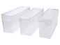 Trois conteneurs de rangement rectangulaires en plastique transparent avec poignées.