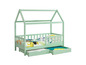 Un lit d'enfant vert clair avec un cadre en forme de maison et deux tiroirs.
