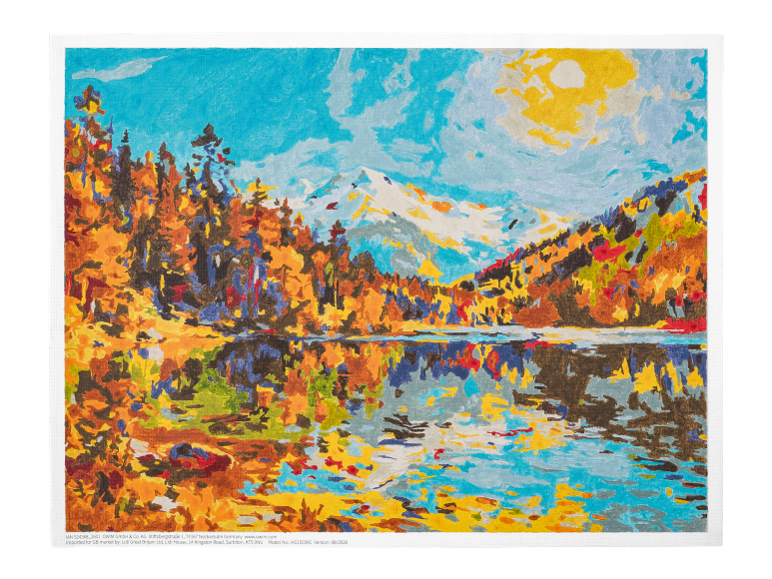 Une toile de peinture par numéros colorée représentant un paysage de montagne automnal avec un lac.