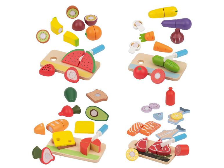 Sets d'aliments en bois pour jouer LUPILU® avec fruits, légumes, pain et poisson.