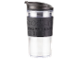 Mug de voyage transparent avec couvercle noir et bande noire avec le texte 'THE FRESH WAY TO BREW FRESH COFFEE & TEA'.