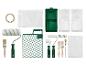 Kit de peinture avec rouleaux, pinceaux, bacs, film de protection et ruban de masquage.