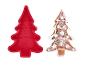 Moule rouge en forme de sapin de Noël et pain d'épices décoré