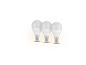 Trois ampoules LED blanches sur fond blanc.