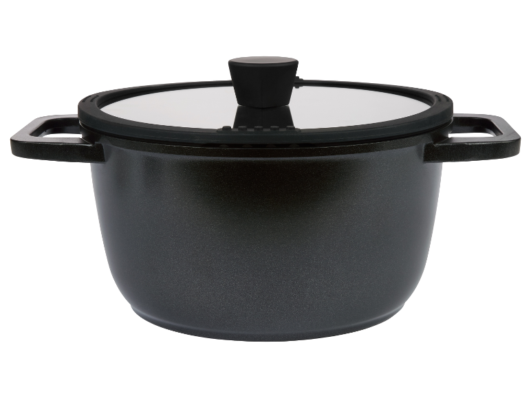 Une casserole noire avec un couvercle en verre.