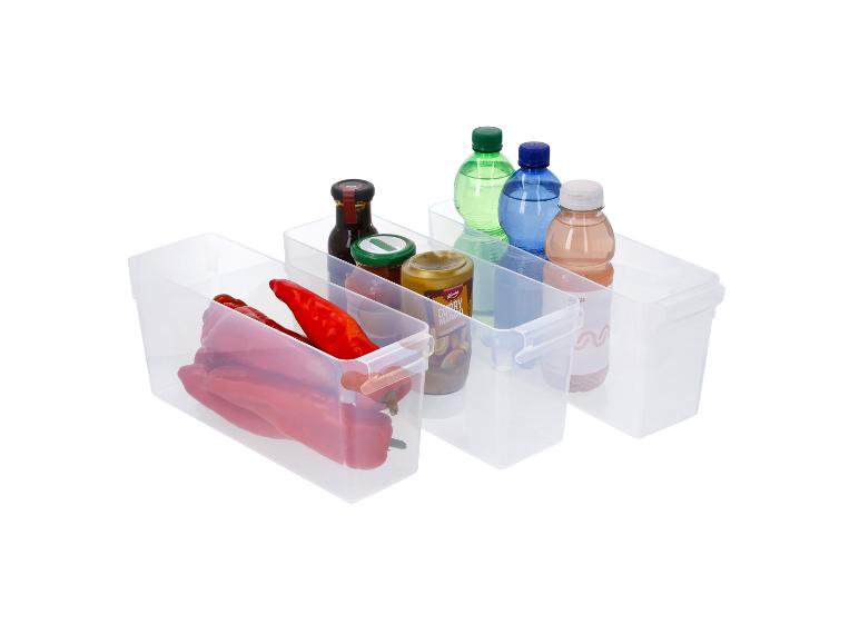 Organisateurs de réfrigérateur transparents avec poivrons, sauces et boissons.
