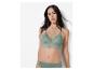 Soutien-gorge et culotte en dentelle vert sauge.