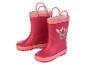 Deux bottes de pluie roses avec des papillons et le mot 'magic'.