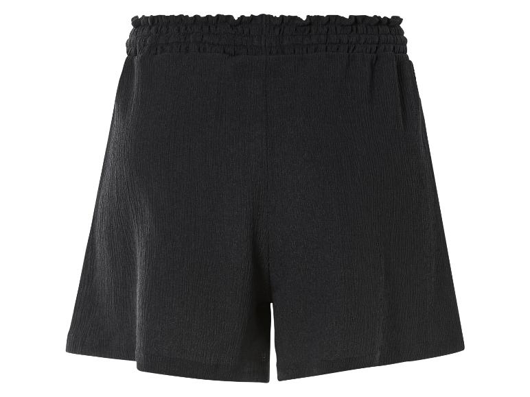 Short noir avec taille élastique.