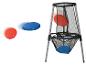Cible de frisbee avec filet et deux disques volants rouges et bleus.