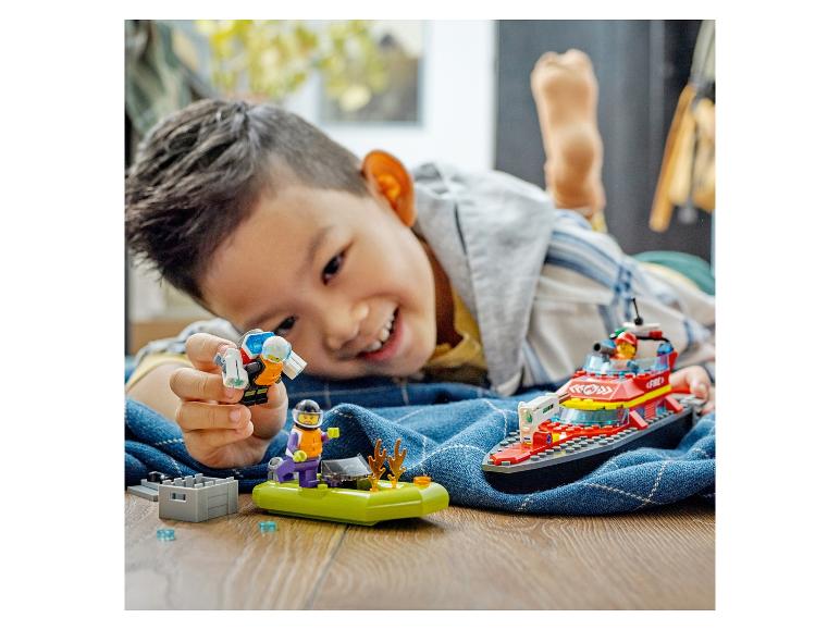 60373 Le bateau de pompiers