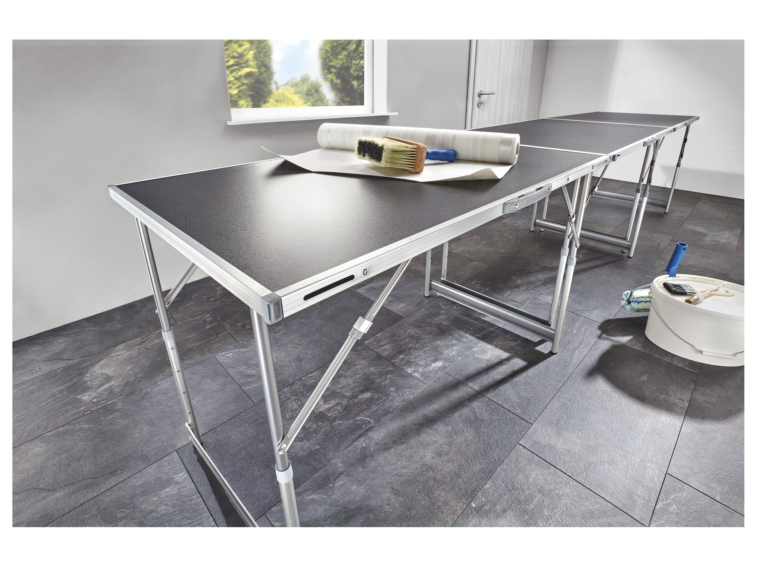 Lidl : table pliante avec rangements à 99,99 €